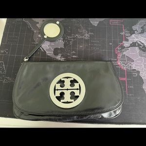 Tory Burch - Clutch Purse
